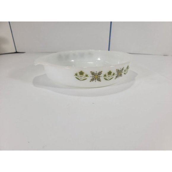 Anchor Hocking Fire King Green Meadow Milk Glass 9 Inch #429 Oven Proof made USA - Picture 4 of 9